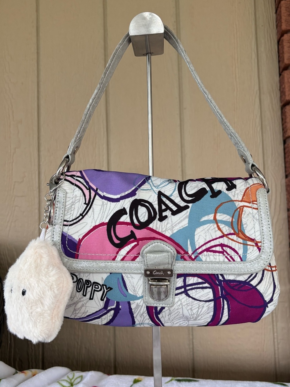 2011 Coach Poppy Flap Shoulder Bag 18362
